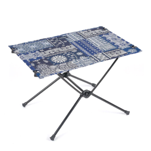 HELINOX TABLE ONE HARD TOP L BLUE BANDANNA UUILT/F10 BLACK 11094