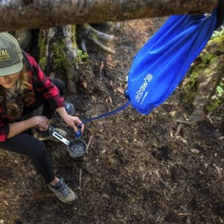 LIFESTRAW MULTI-USE WATER FILTER WITH GRAVITY BAG
